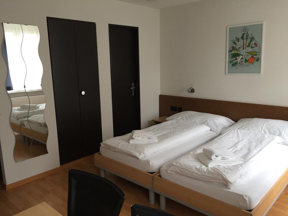 Hotel & Restaurant Stadthof Glarus Εξωτερικό φωτογραφία