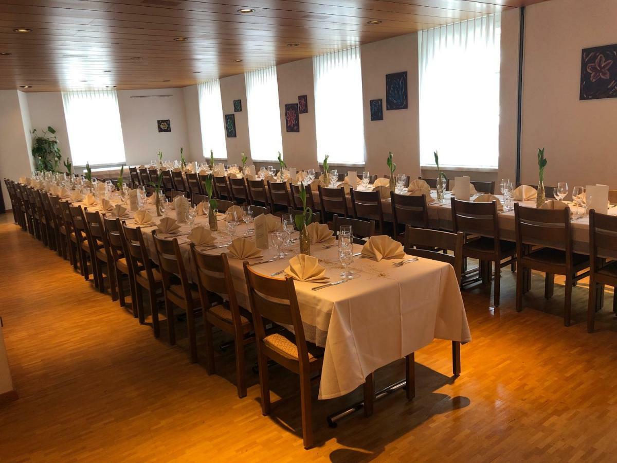 Hotel & Restaurant Stadthof Glarus Εξωτερικό φωτογραφία
